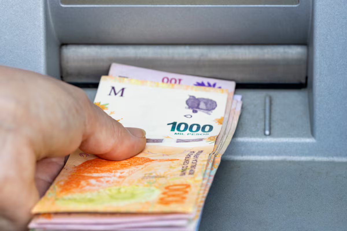 Como é calculado o abono para os trabalhadores domésticos em junho de 2026?