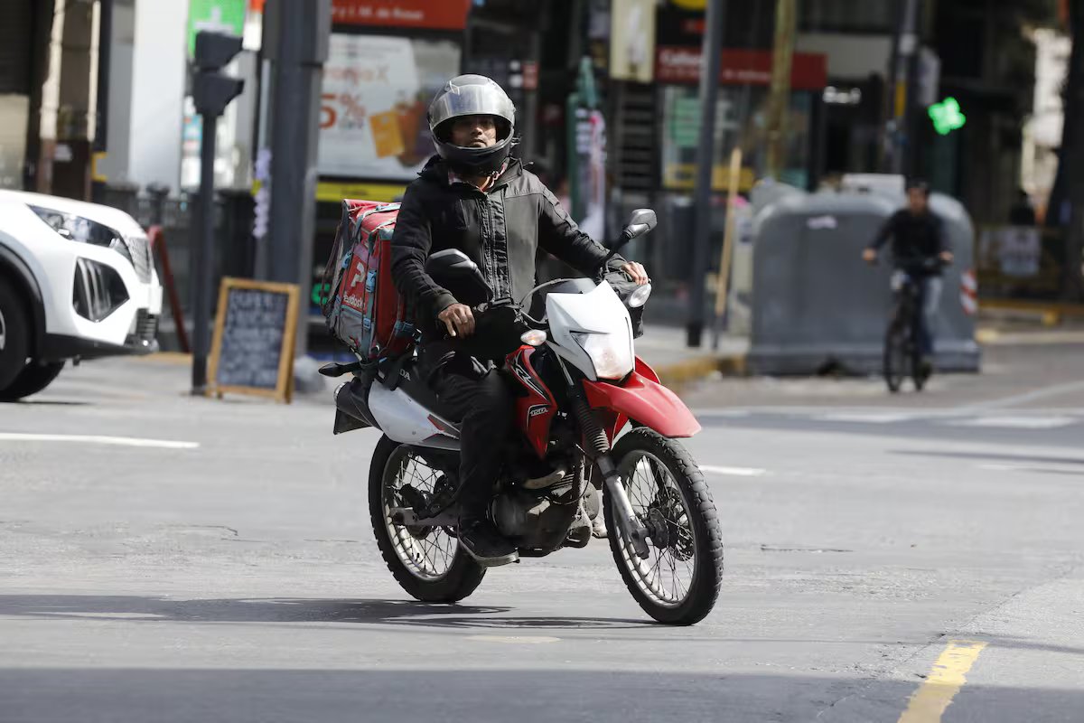“Comprei uma motocicleta usada.” Quais despesas eu tenho?
