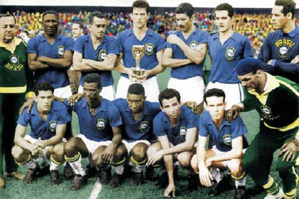 Copa do Mundo 2026: A origem da camisa azul que o Brasil usará contra o Haiti e como ela se compara à Argentina