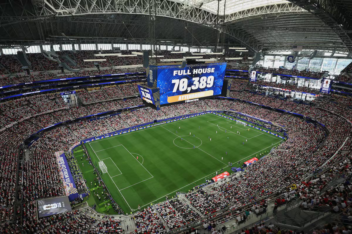 Copa do Mundo de 2026: estádios quase lotados e torneio prestes a quebrar recorde de público