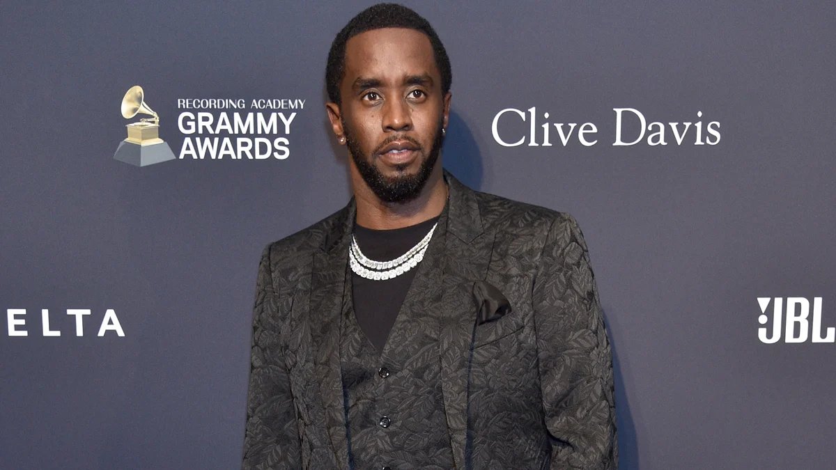 Data de lançamento da prisão de Sean ‘Diddy’ Combs adiada mais uma vez – Just Jared – Notícias e fofocas de celebridades