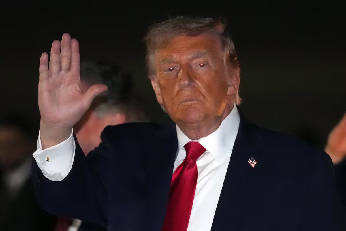 Donald Trump anunciou que os Estados Unidos eliminaram o líder do comboio Aragua após um “ataque de precisão” na Venezuela.