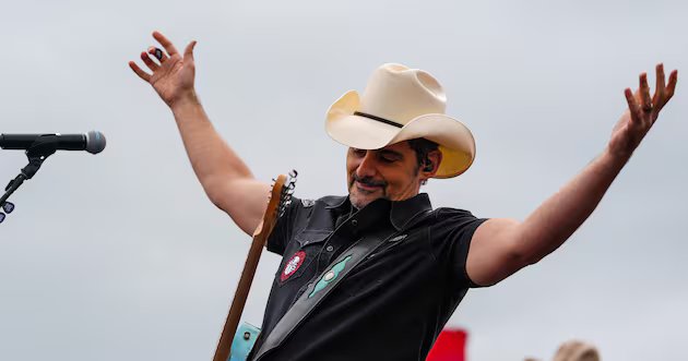 Estradas rurais conectam o cantor Brad Paisley e seu pai à BYU – Deseret News