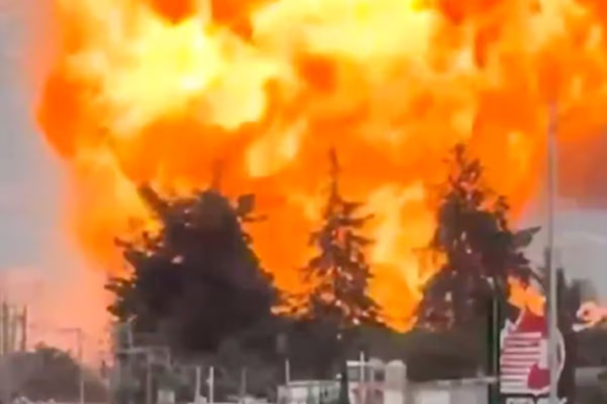 Explosão massiva de tanque de gás fere vários e leva milhares a evacuarem no México