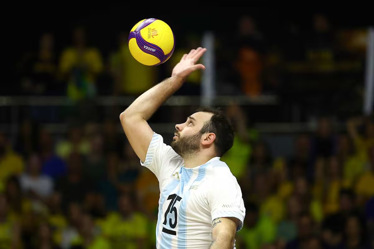 Foi assim que a seleção argentina se manteve na classificação da Liga das Nações de Voleibol após o final da 1ª semana.