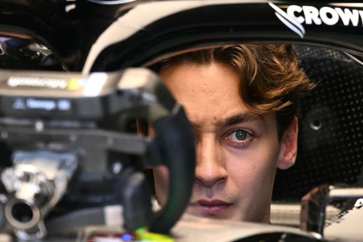 George Russell iniciou uma batalha psicológica, Kimi Antonelli responde e Wolff alerta sobre as limitações da Mercedes.