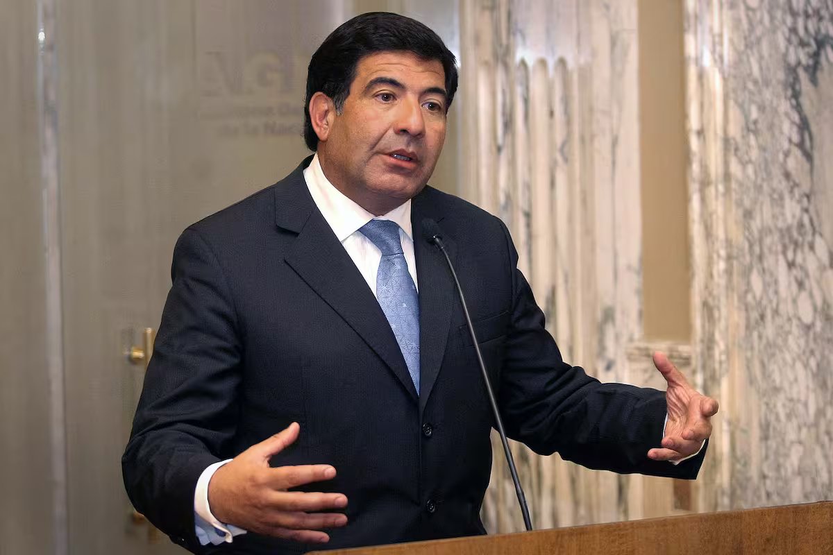 Governo expulsa Ricardo Echegara da ARCA após condenação por administração fraudulenta
