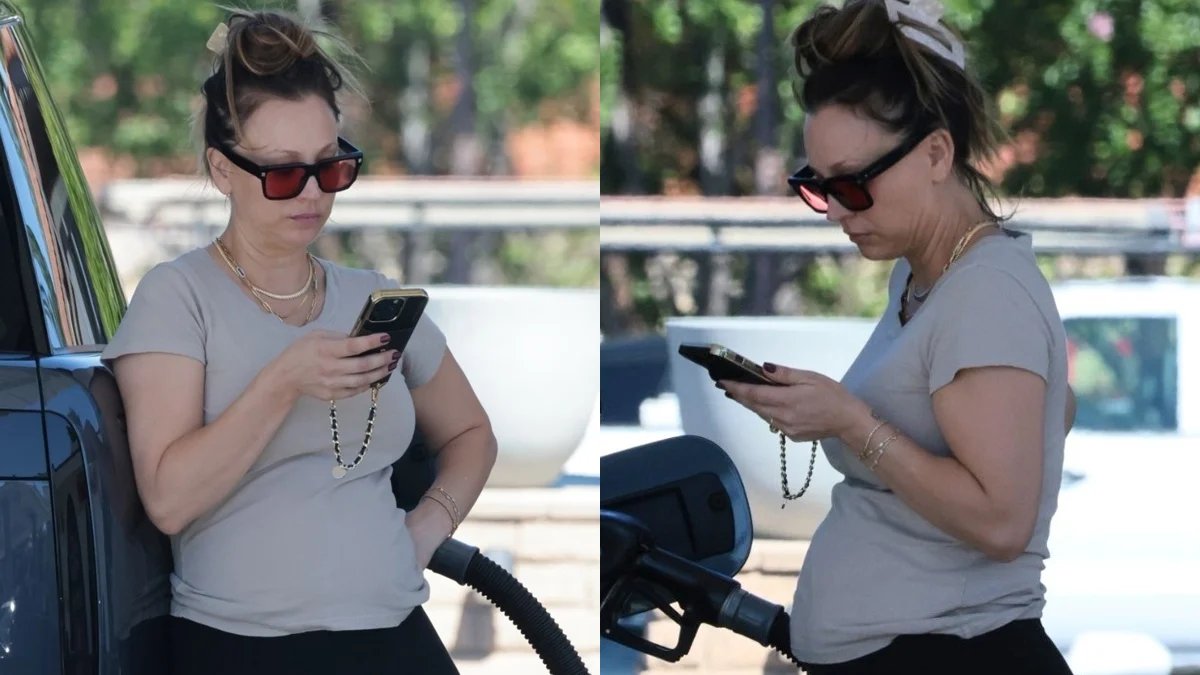 Grávida, Kaley Cuoco abastece e faz tarefas em Los Angeles – Just Jared – Celebrity News & Gossip