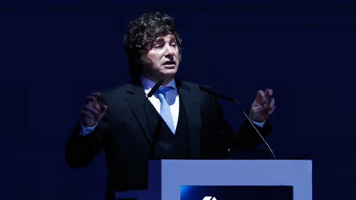 Javier Mille e seus meios, ao vivo. Bulrich agravou a situação interna na LLA e espera-se uma nova versão da Lei de Inocência Fiscal