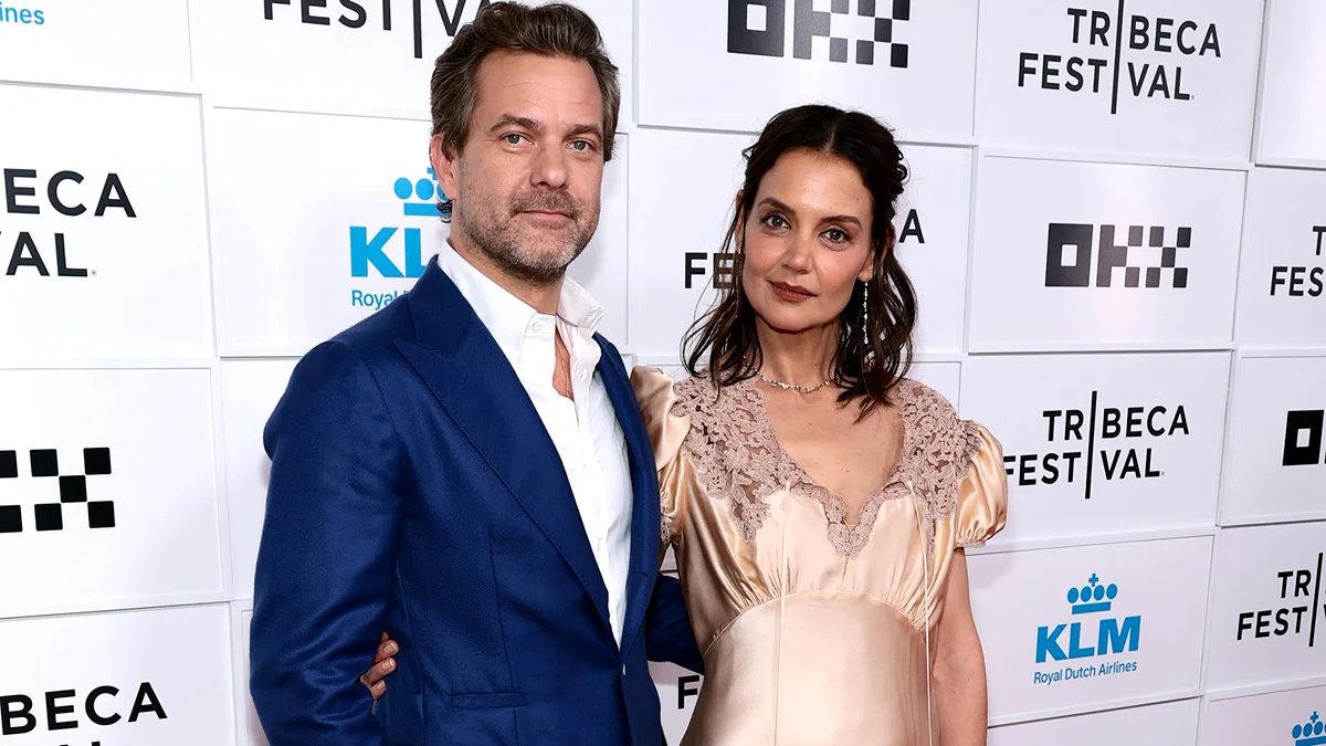 Katie Holmes e Joshua Jackson comemoram a estreia de ‘Happy Hours’ quase 25 anos depois de ‘Dawson’s Creek’ – Just Jared – Celebrity News & Gossip