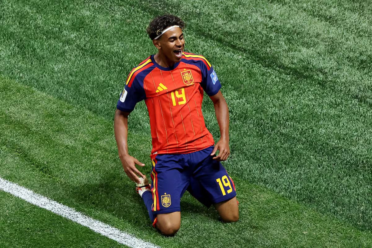 Lamine Yamal e o batismo de um gol recarregado. Mais rápido que Messi, sedento de glória e “vingança” da imprensa