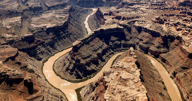 Líderes de Utah e Wyoming se reúnem em DC para negociações sobre o Rio Colorado – Deseret News