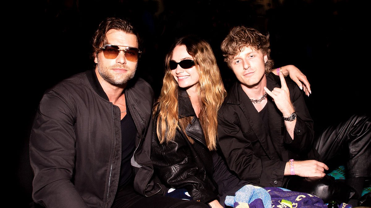 Lily James se reúne com os co-estrelas de ‘Swiped’ Pierson Fode e Pedro Correa para uma noite em Los Angeles em meio ao burburinho do Emmy – Just Jared – Celebrity News & Gossip