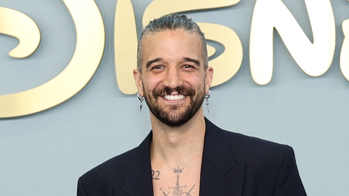 Mark Ballas retorna a ‘Chicago’ na Broadway: datas e como conseguir ingressos – Just Jared – Notícias e fofocas de celebridades