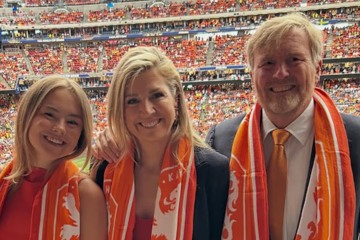Maxima e Guillermo foram ver a Holanda na Copa do Mundo e se surpreenderam com o desempenho no futebol