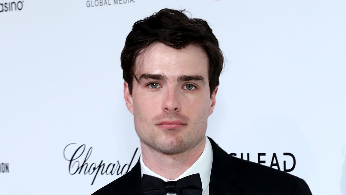 Michael Bradway é solteiro ou casado? Sua noiva na vida real também é atriz! – Just Jared – Notícias e fofocas sobre celebridades
