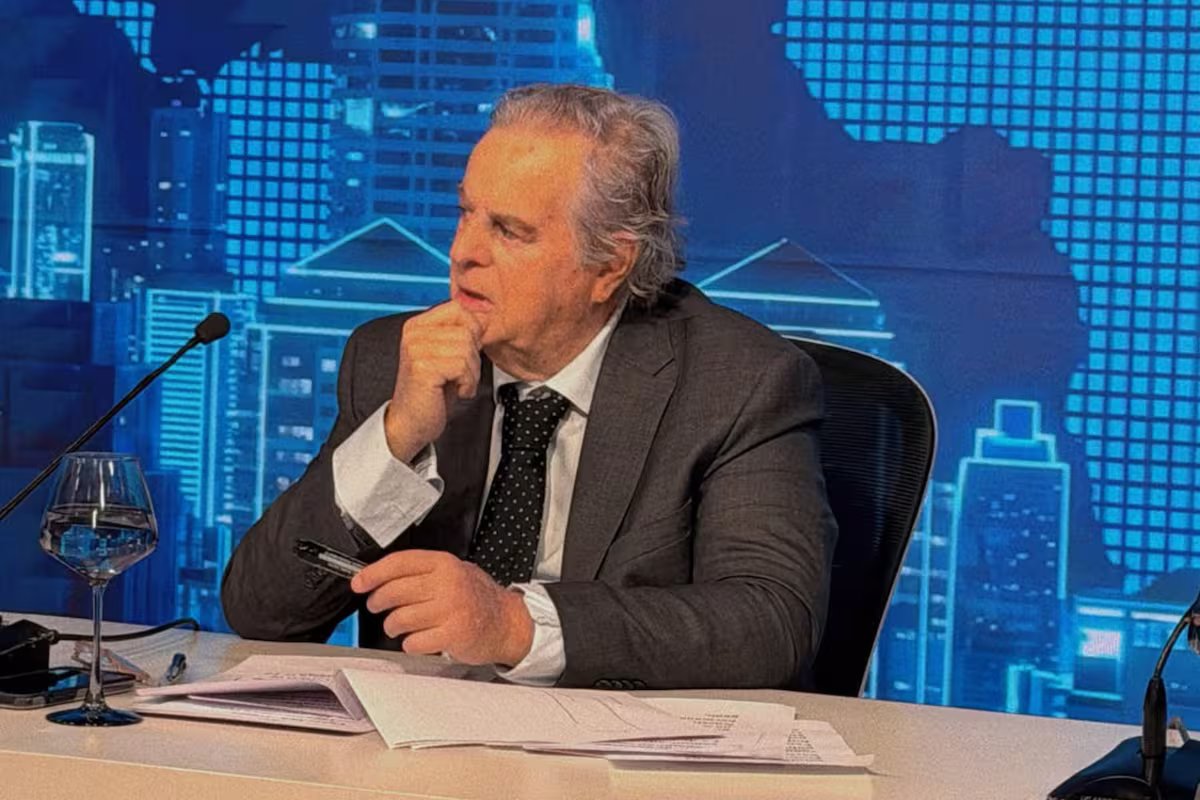 Morreu Roberto Garcia, líder do jornalismo político e econômico