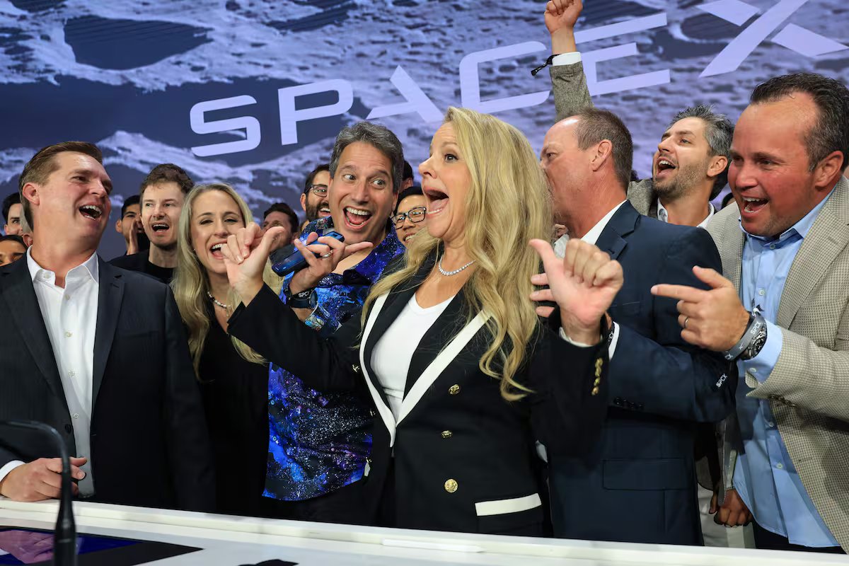 Musk tocou a campainha e prometeu chegar a Marte na estreia histórica da SpaceX em Wall Street