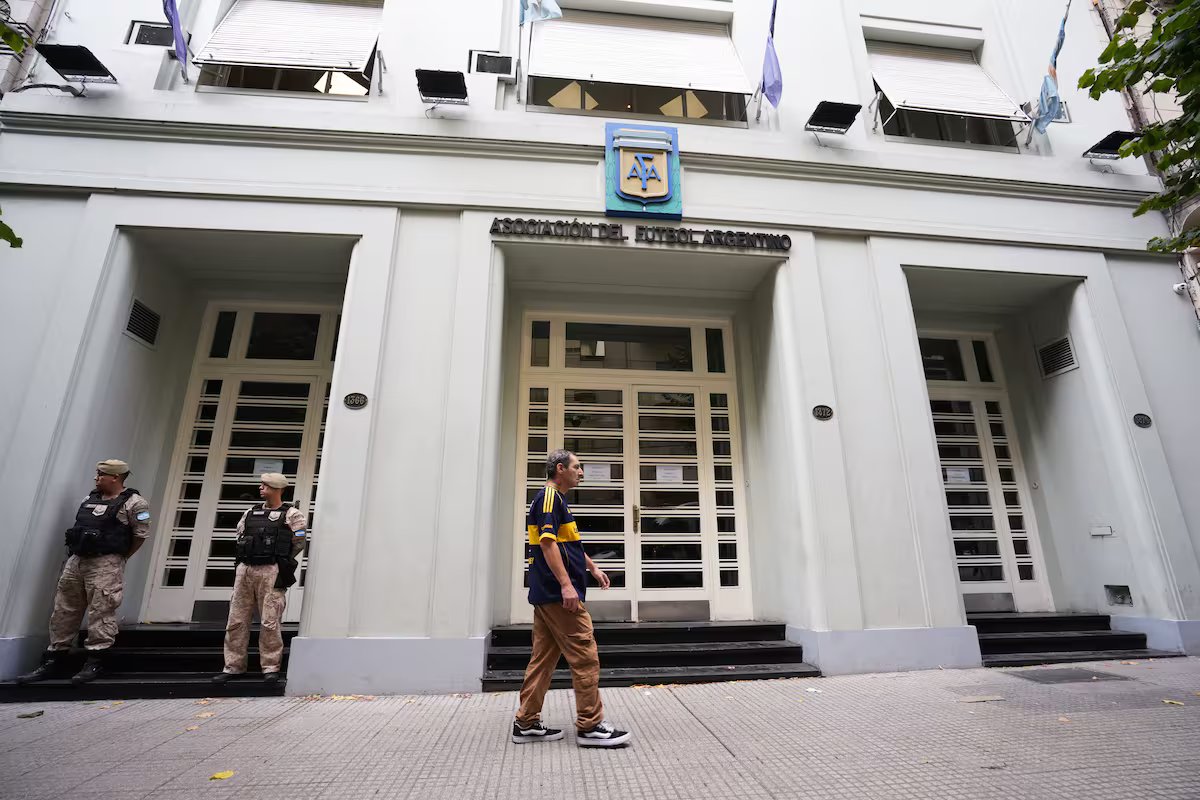 O Departamento de Justiça aprovou a mudança de endereço da AFA e revogou a nomeação de observadores mandatados pelo governo.