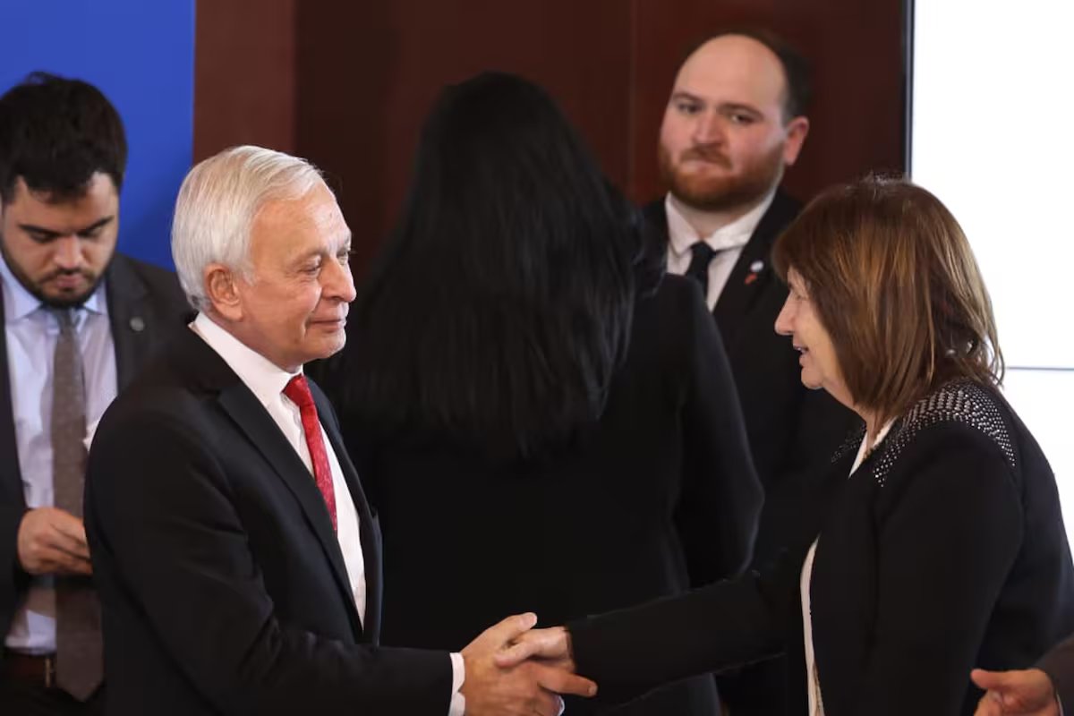 O Kirchnerismo atacou a camareira que aprovava as reformas trabalhistas do governo, e Bulrich chegou a uma encruzilhada;