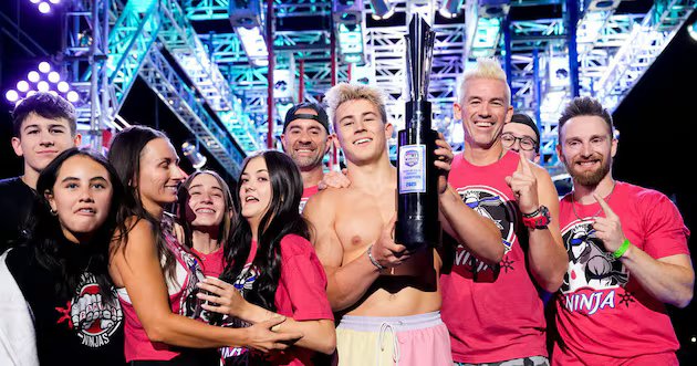 O campeão de ‘ANW’ Kai Beckstrand e família competirão na 18ª temporada – Deseret News