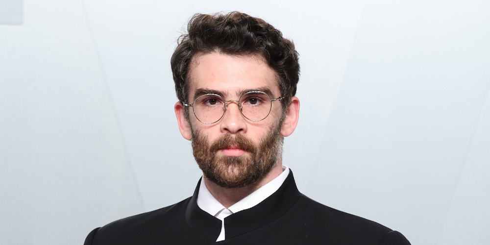 O comentarista político Hasan Piker foi banido do Reino Unido e diz que é porque criticou Israel – Just Jared – Celebrity News & Gossip
