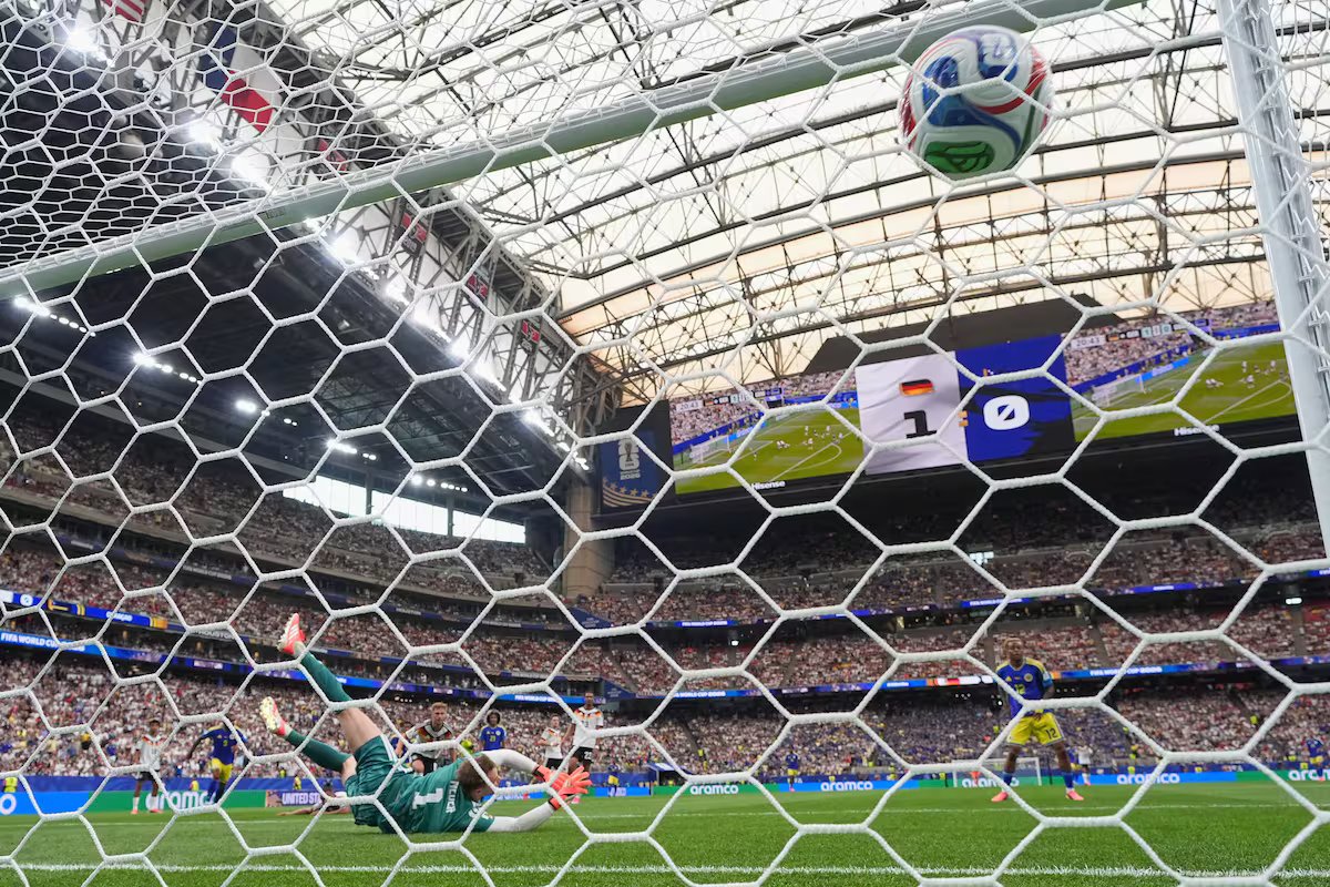 O primeiro gol de Curaçao na história da Copa do Mundo. Definição de início