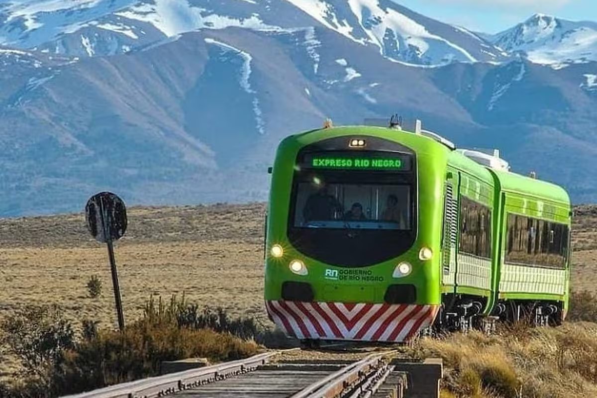 Os ingressos para o trem que promete paisagens brancas de sonho neste inverno estão à venda