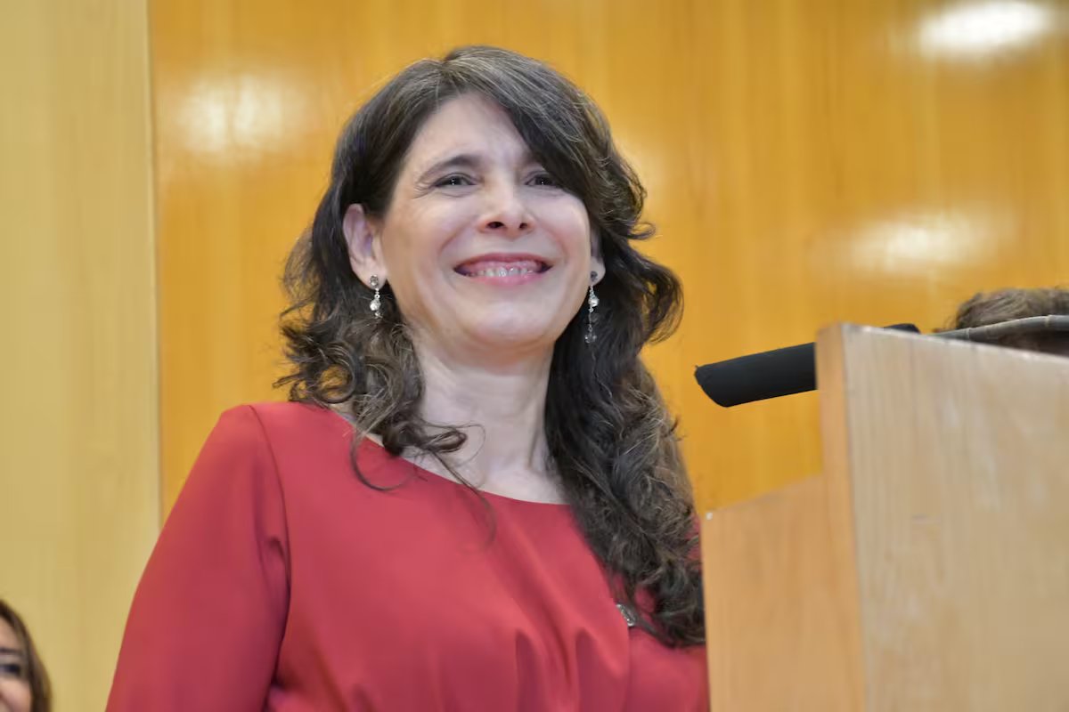 Pela primeira vez em 40 anos, uma mulher assumiu a presidência do Sindicato dos Defensores Públicos da cidade