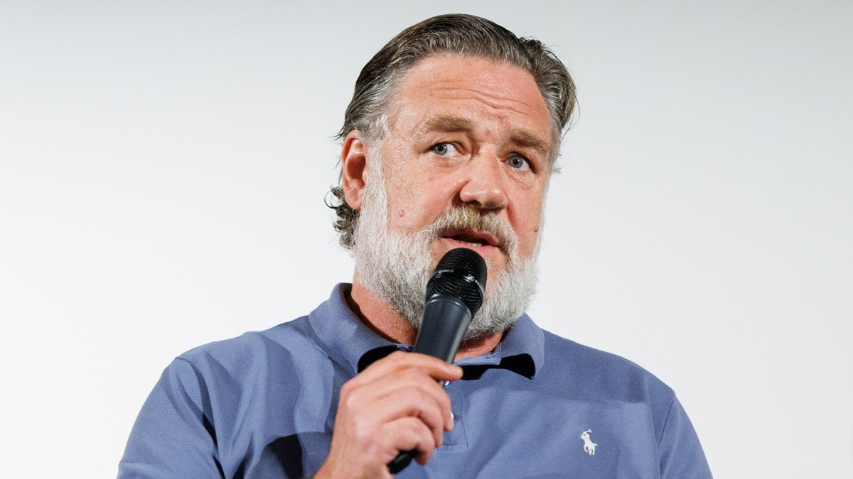 Russell Crowe critica ‘Gladiador II’ novamente, diz que o filme ‘fracassou’ devido à falta de ‘núcleo moral’ – Just Jared – Celebrity News & Gossip