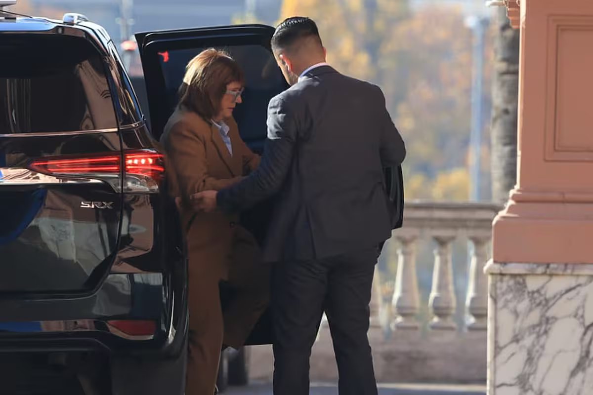 Senado. Patricia Bulrich deixa o governo e se recusa a votar a retirada do documento de Micheli.