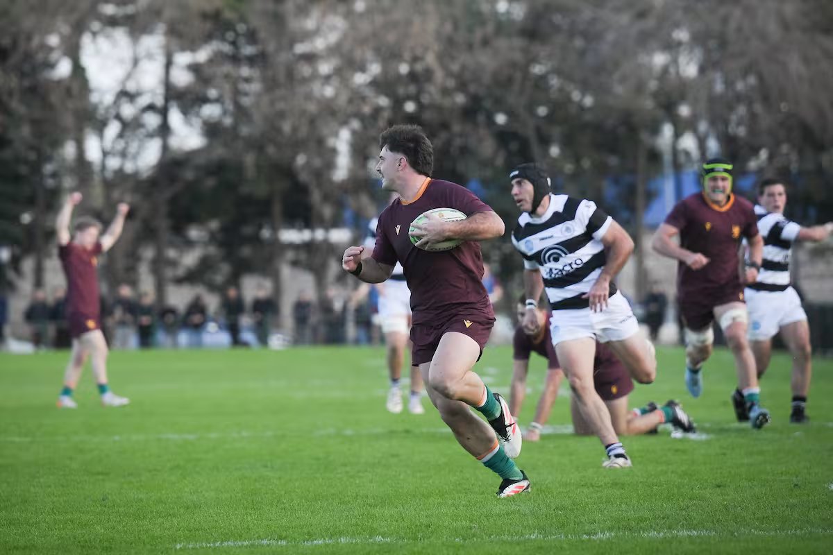 URBA Top 14: Newman foi o único líder, vencendo o CASI e uma surpreendente queda do Hindu.