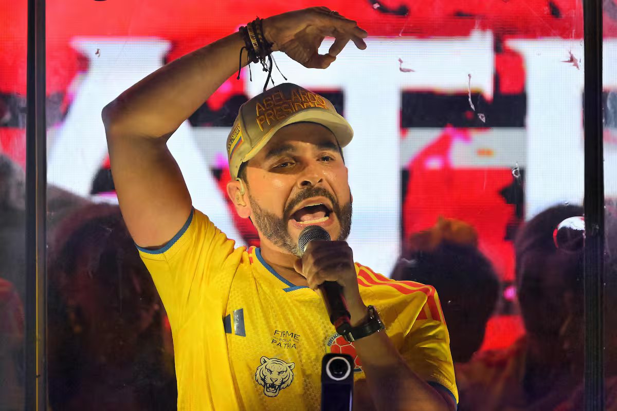 Um analista internacional explicou por que Abelardo de la Espriella, fã de Trump, Buccele e Mille, foi uma surpresa na Colômbia.